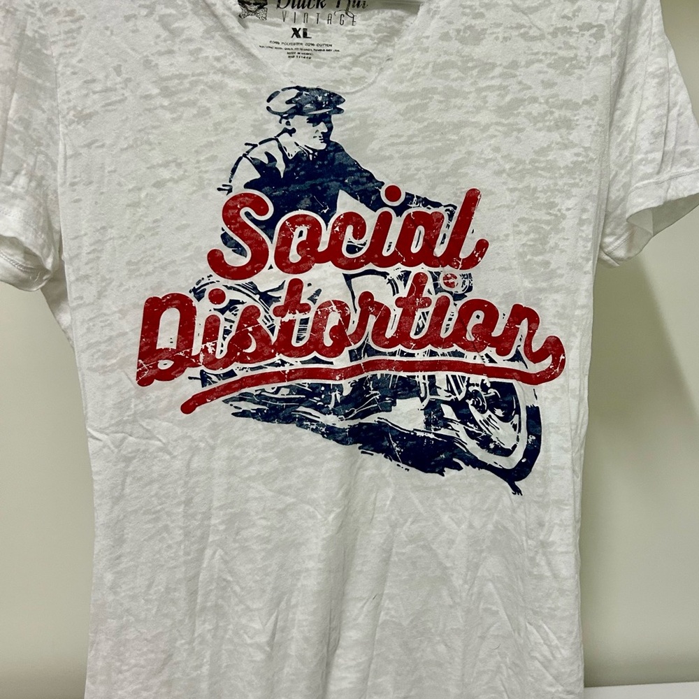 Social Distortion White Graphic T-Shirt